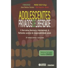 Adolescentes privados de liberdade